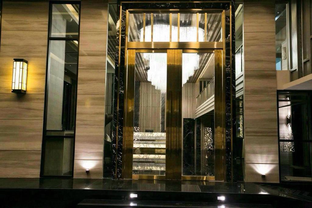 Arte Hotel - Sha Extra Plus Бангкок Экстерьер фото