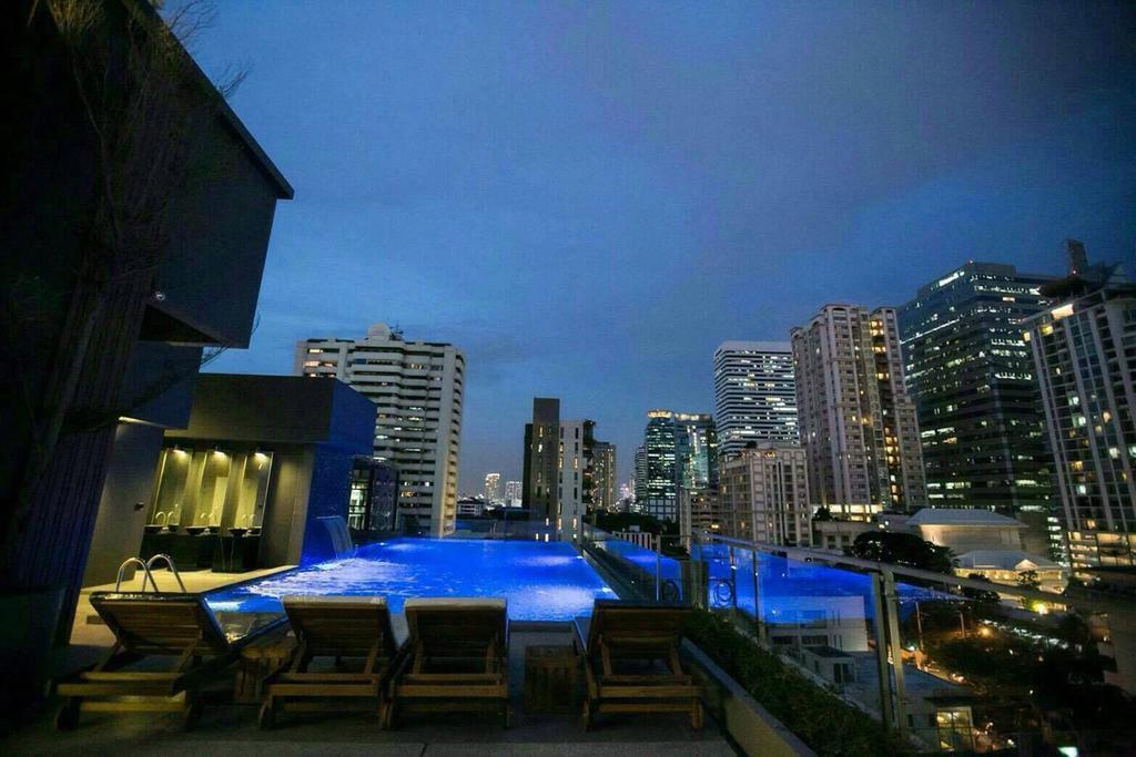 Arte Hotel - Sha Extra Plus Бангкок Экстерьер фото