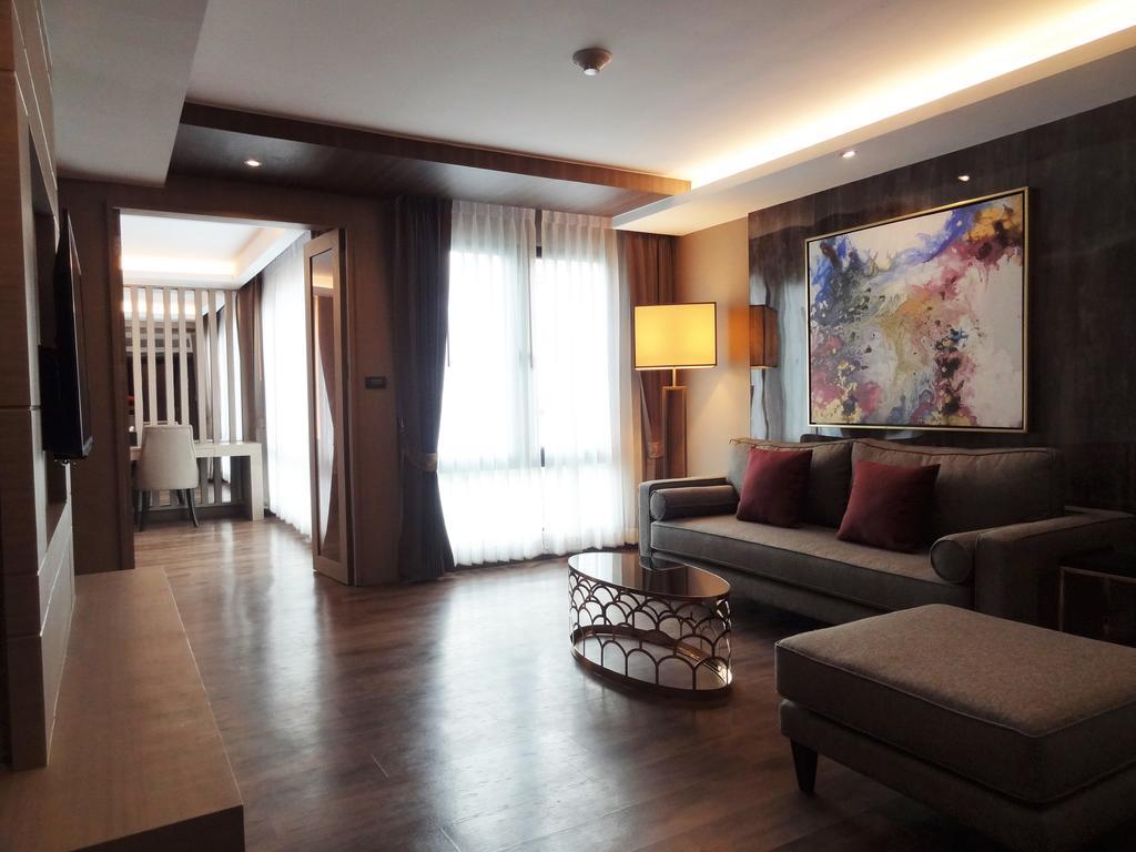 Arte Hotel - Sha Extra Plus Бангкок Экстерьер фото
