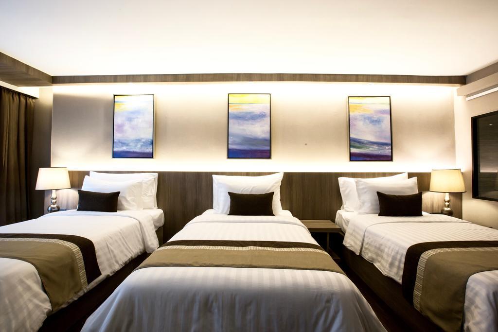 Arte Hotel - Sha Extra Plus Бангкок Экстерьер фото