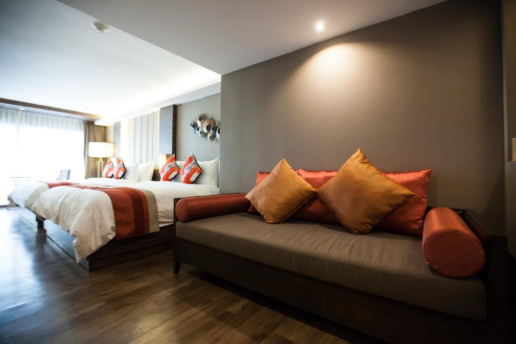 Arte Hotel - Sha Extra Plus Бангкок Экстерьер фото